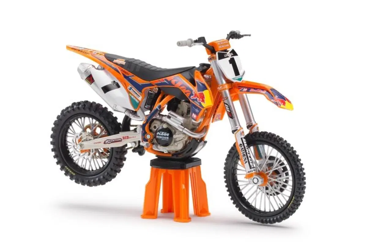 KTM: i modellini delle moto dei campioni