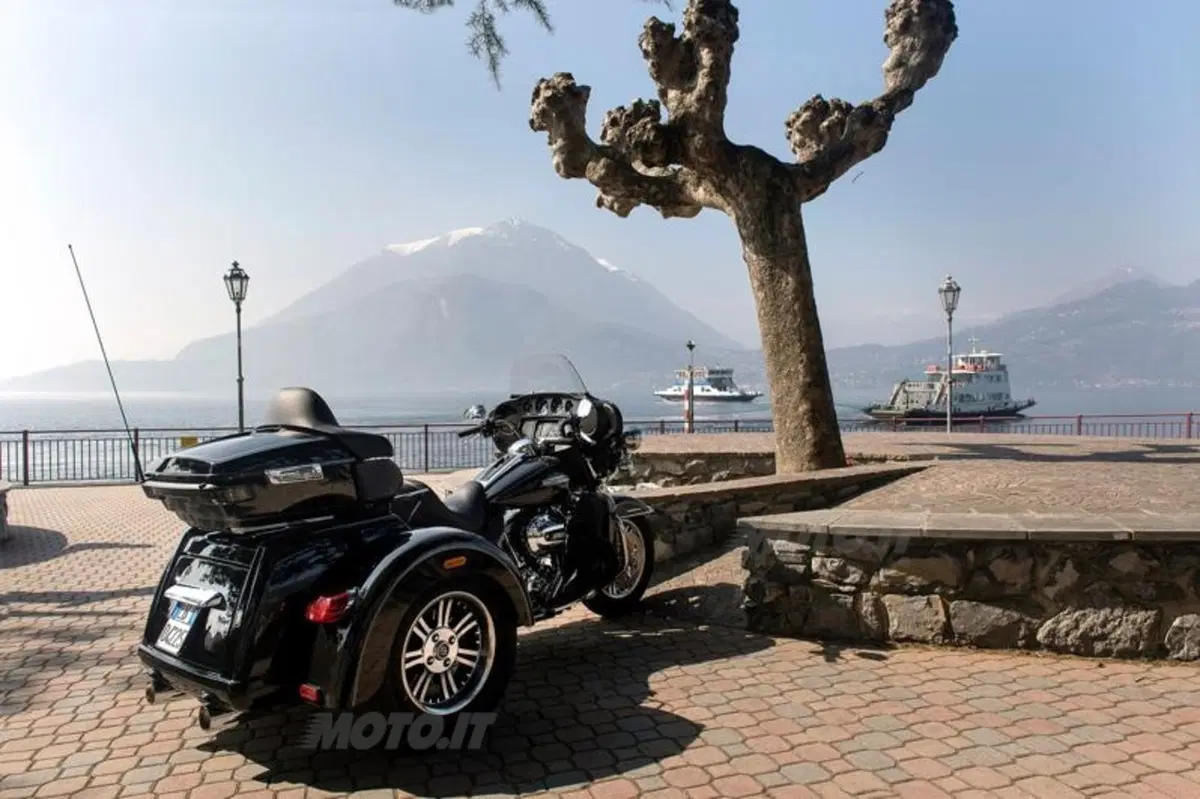 Harley-Davidson Tri Glide Ultra Classic (27)