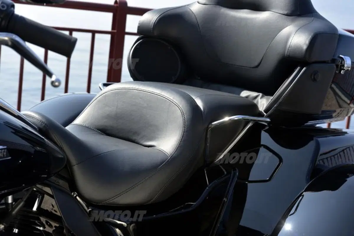 Harley-Davidson Tri Glide Ultra Classic (41)