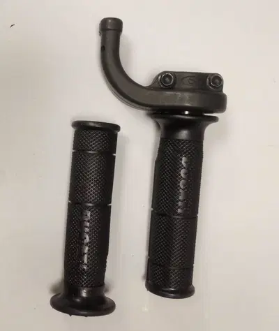 Comando gas MTS1000 Ducati