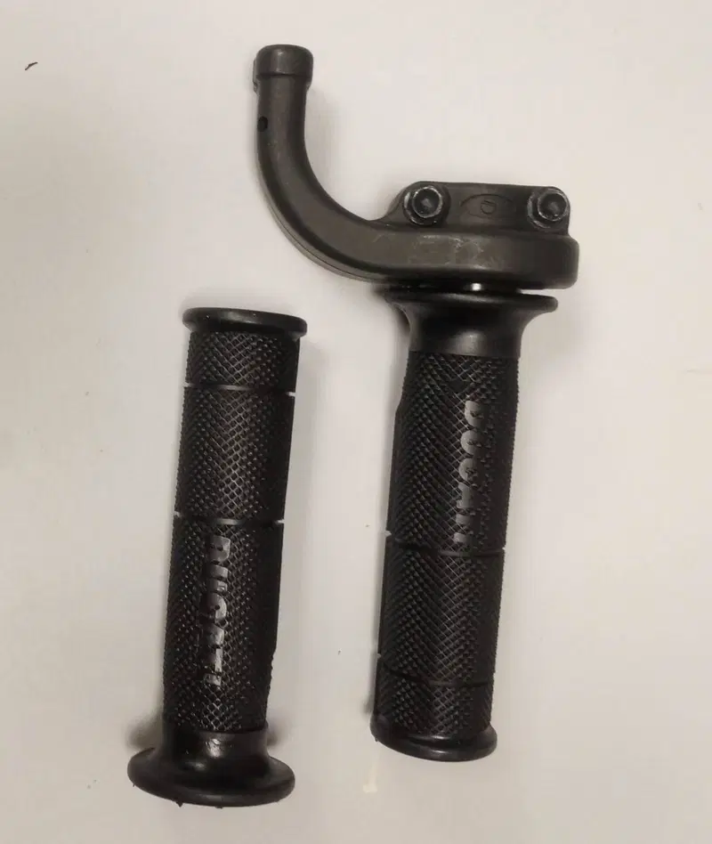 Comando gas MTS1000 Ducati