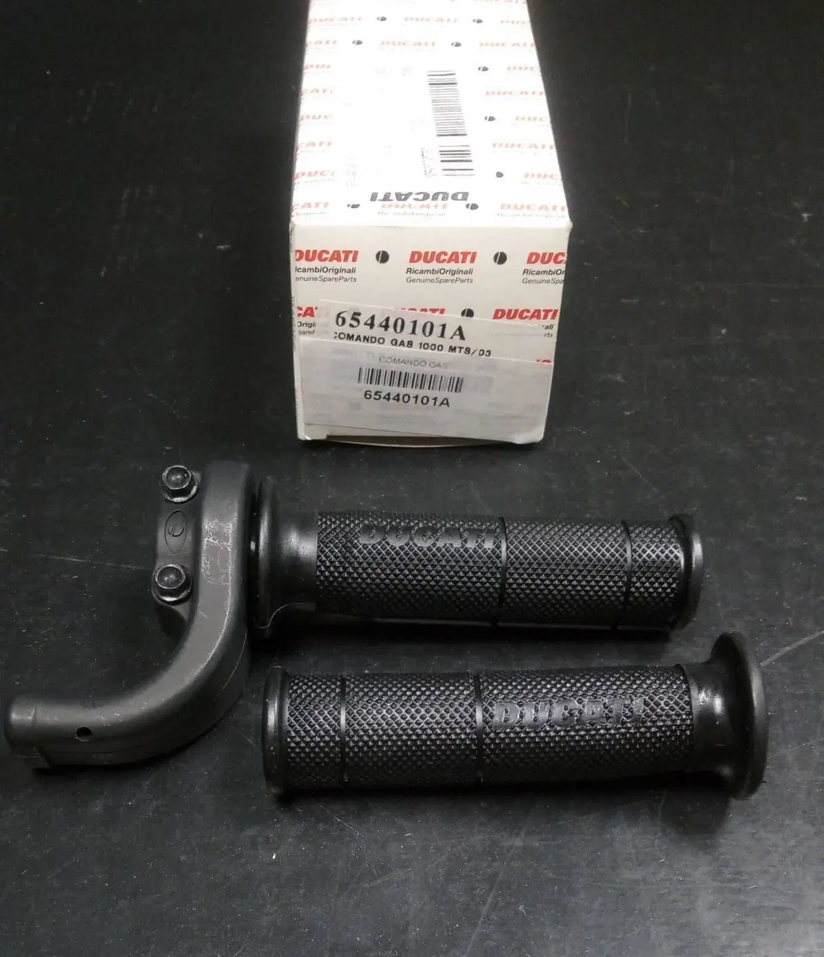 Comando gas MTS1000 Ducati (3)