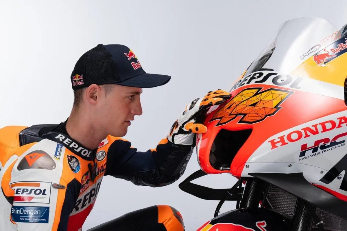 MotoGP: team Honda Repsol, ecco la nuova RC 213V di Marquez ed Espargaro (13)