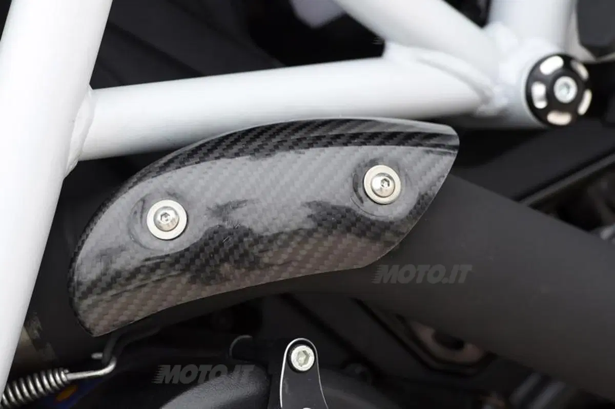 Ducati Diavel Carbon (62)