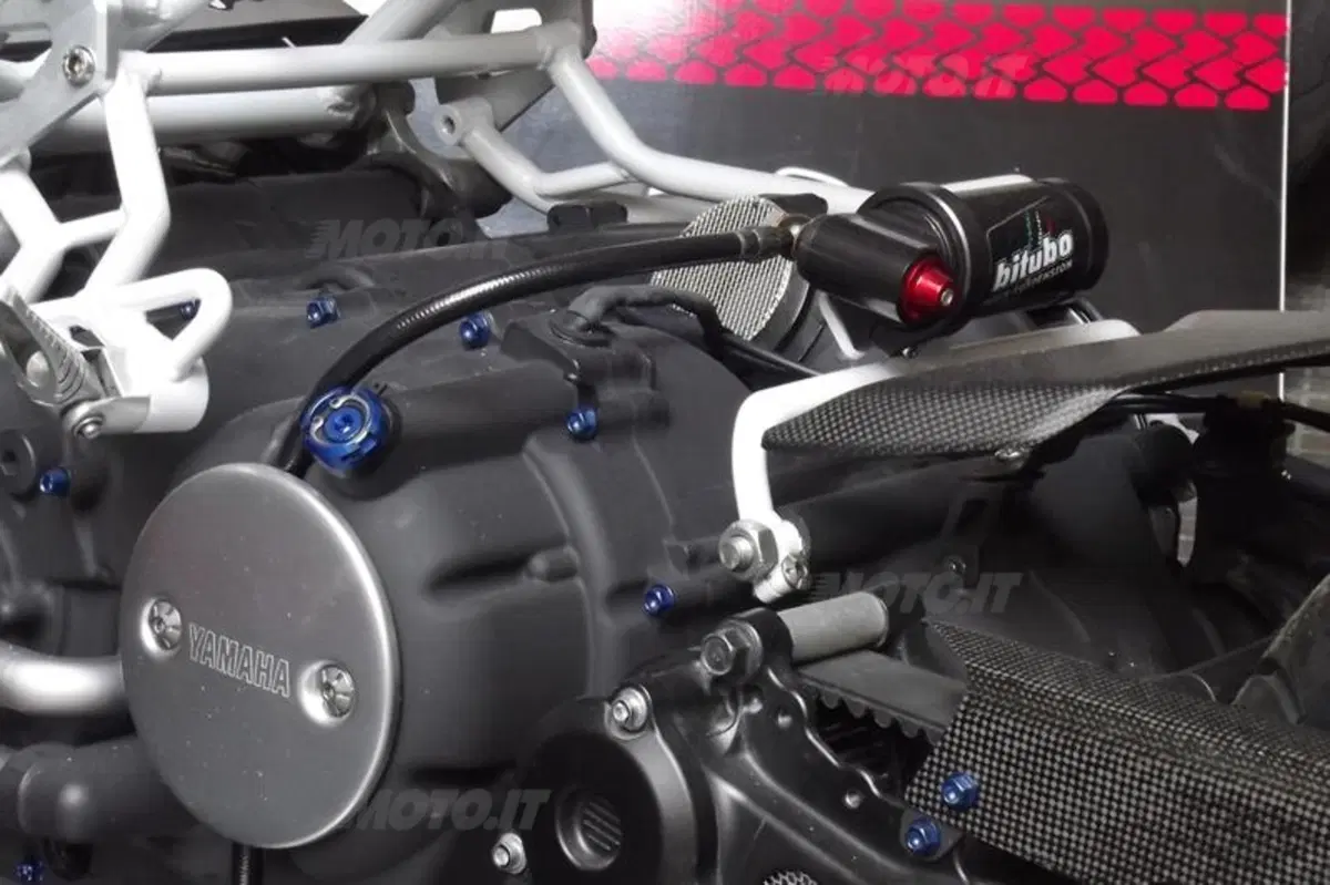 Yamaha TMax Extreme, da BRT Prototipi (8)
