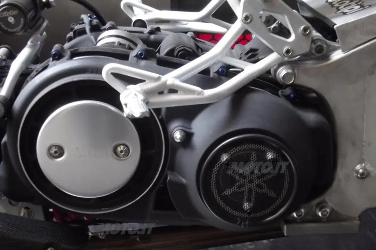 Yamaha TMax Extreme, da BRT Prototipi (19)