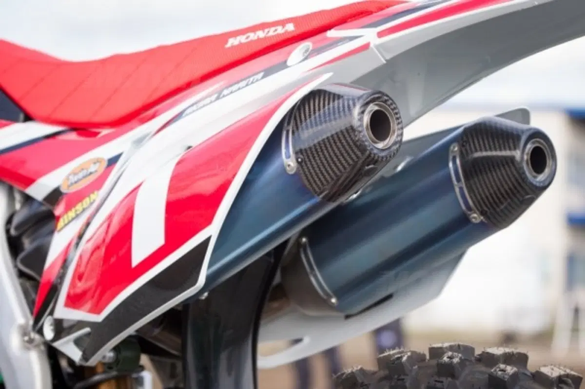 Al via l’All-Japan MX; anticipazioni per le moto 2015? (3)