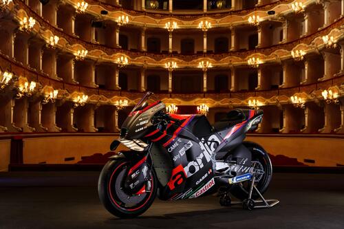 MotoGP 2022. Presentazione Aprilia: Factory team, RS-GP evoluta, alte ambizioni (3)