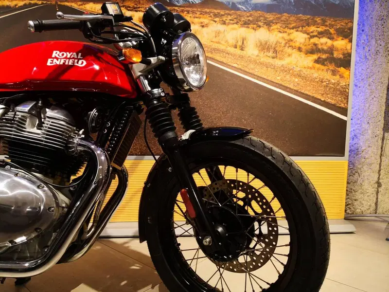 Royal Enfield Continental GT 650 (2021 - 26) (4)