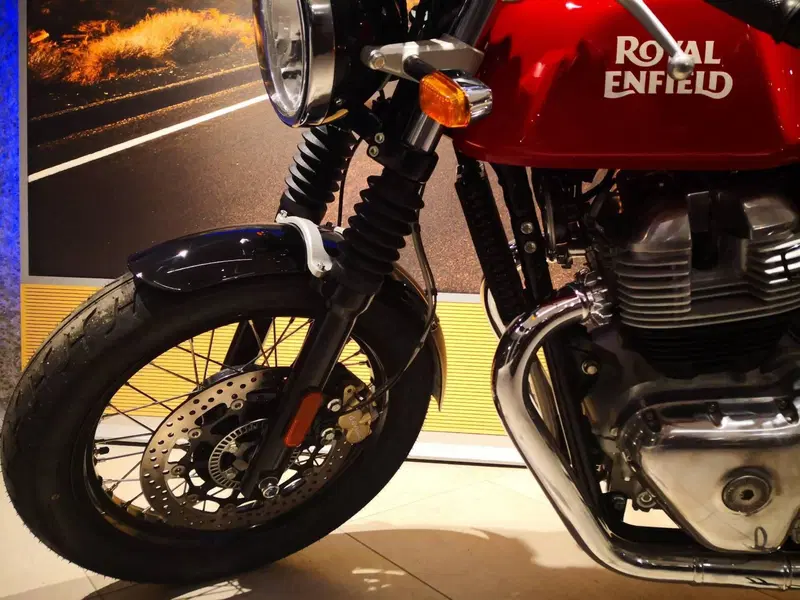 Royal Enfield Continental GT 650 (2021 - 26) (12)