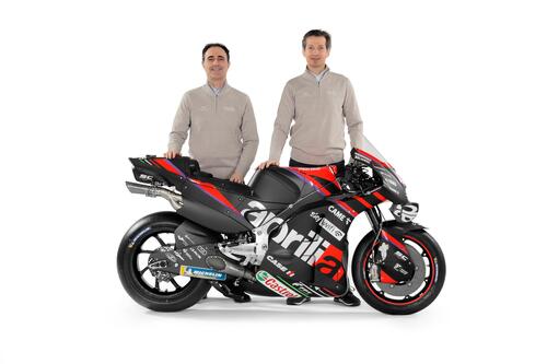 MotoGP 2022. Presentazione Aprilia: Factory team, RS-GP evoluta, alte ambizioni (6)