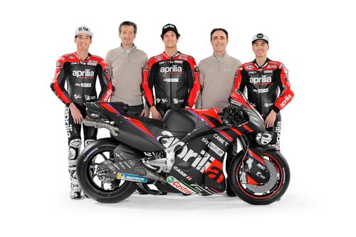 MotoGP 2022. Presentazione Aprilia: Factory team, RS-GP evoluta, alte ambizioni (7)