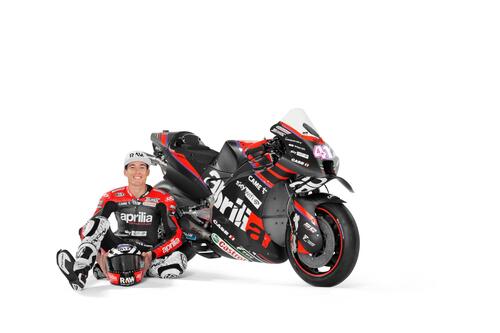 MotoGP 2022. Presentazione Aprilia: Factory team, RS-GP evoluta, alte ambizioni (9)