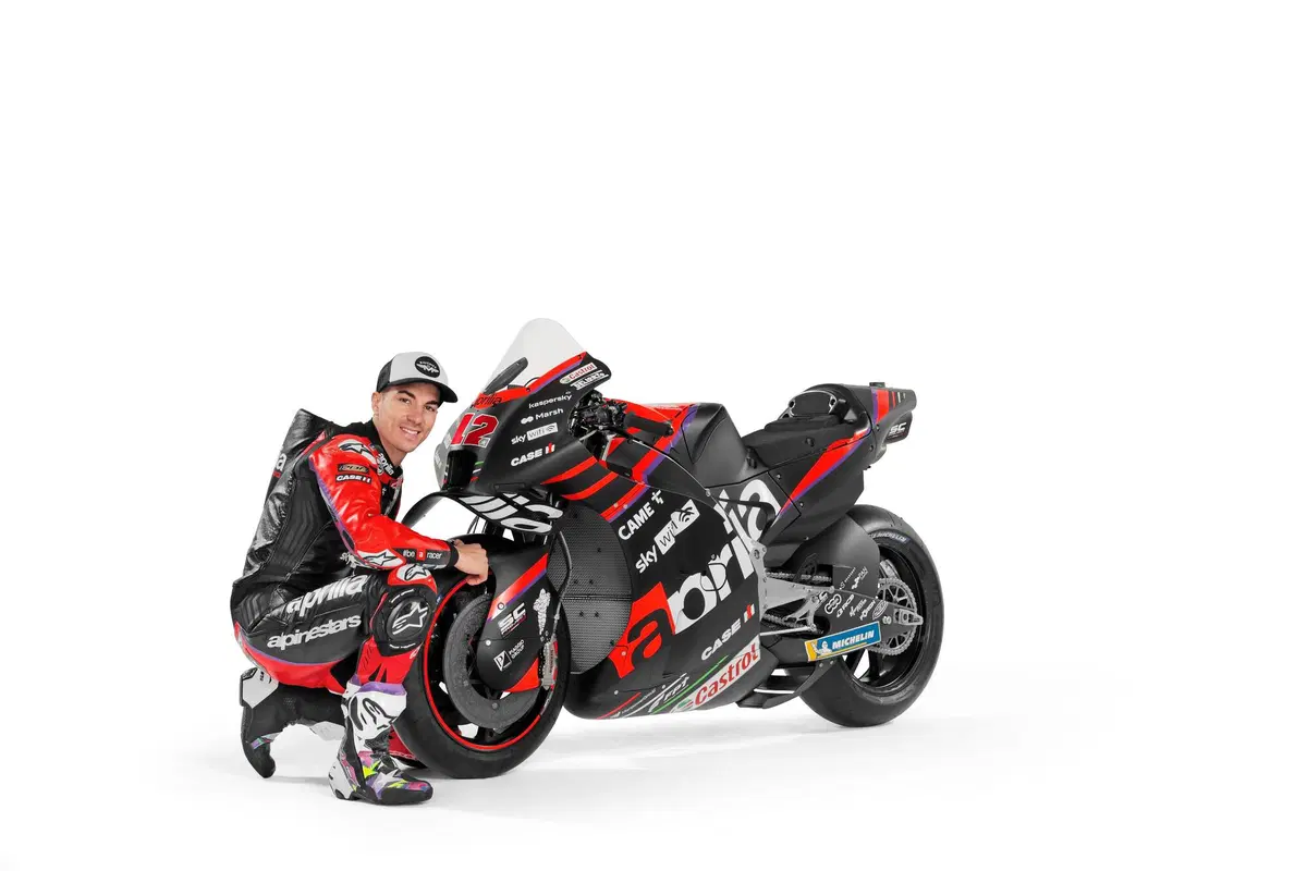 MotoGP 2022. Presentazione Aprilia: Factory team, RS-GP evoluta, alte ambizioni (14)