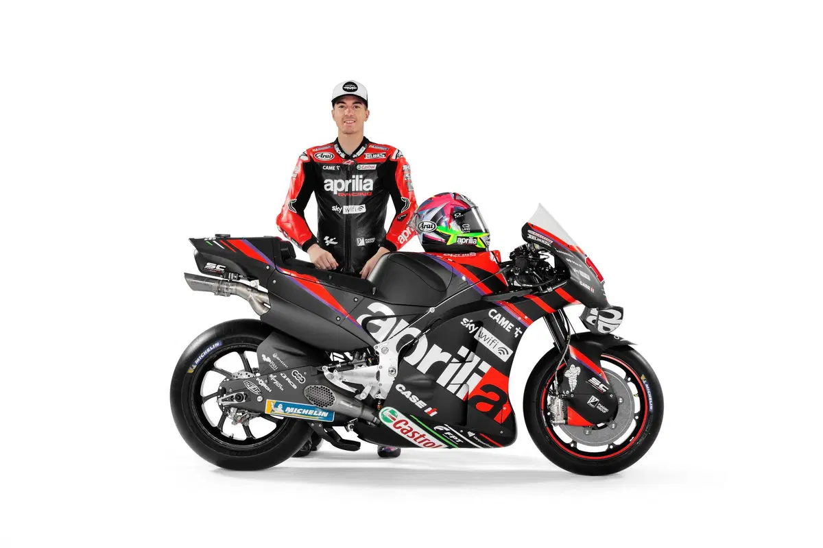 MotoGP 2022. Presentazione Aprilia: Factory team, RS-GP evoluta, alte ambizioni (15)