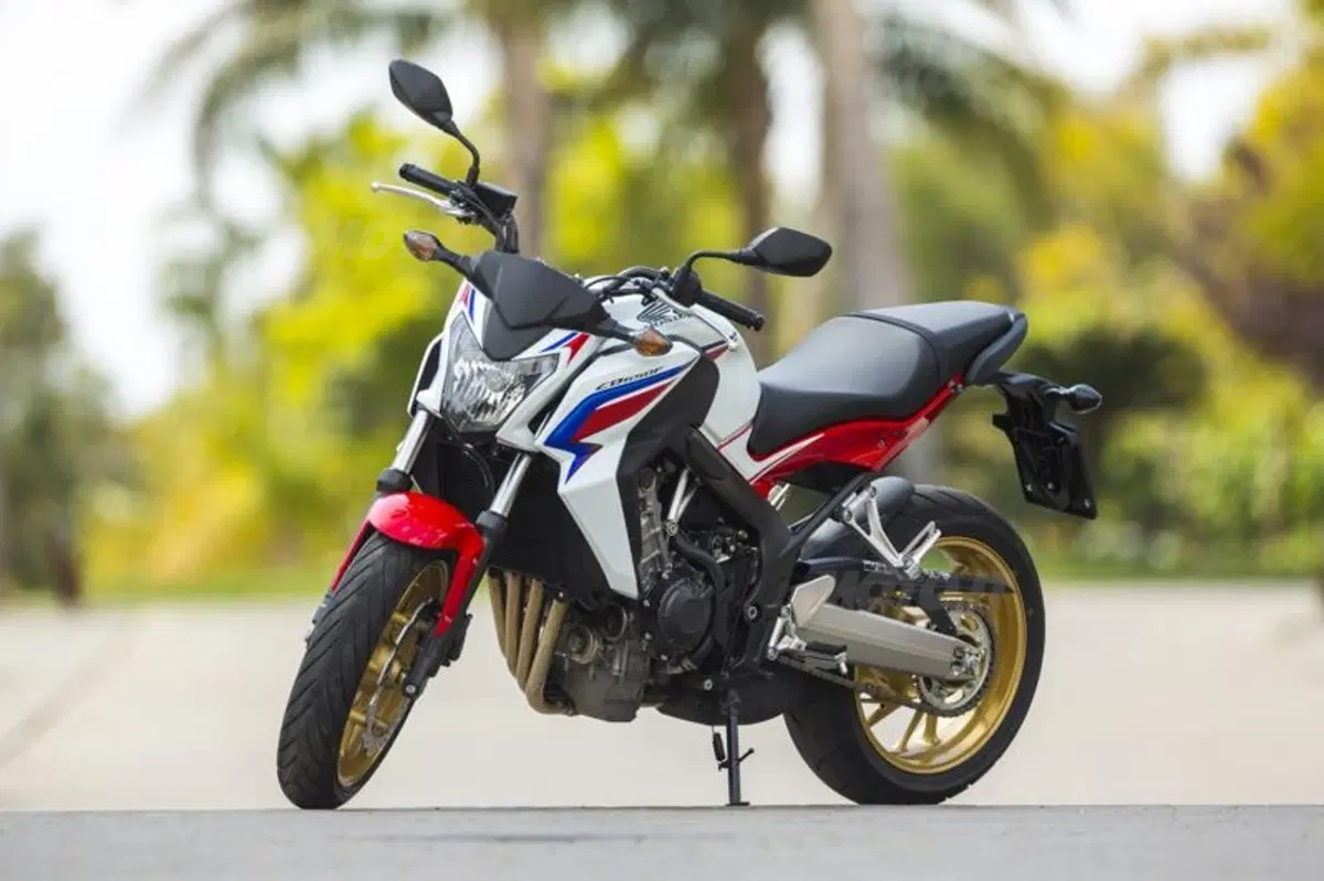 Honda CB 650F (30)