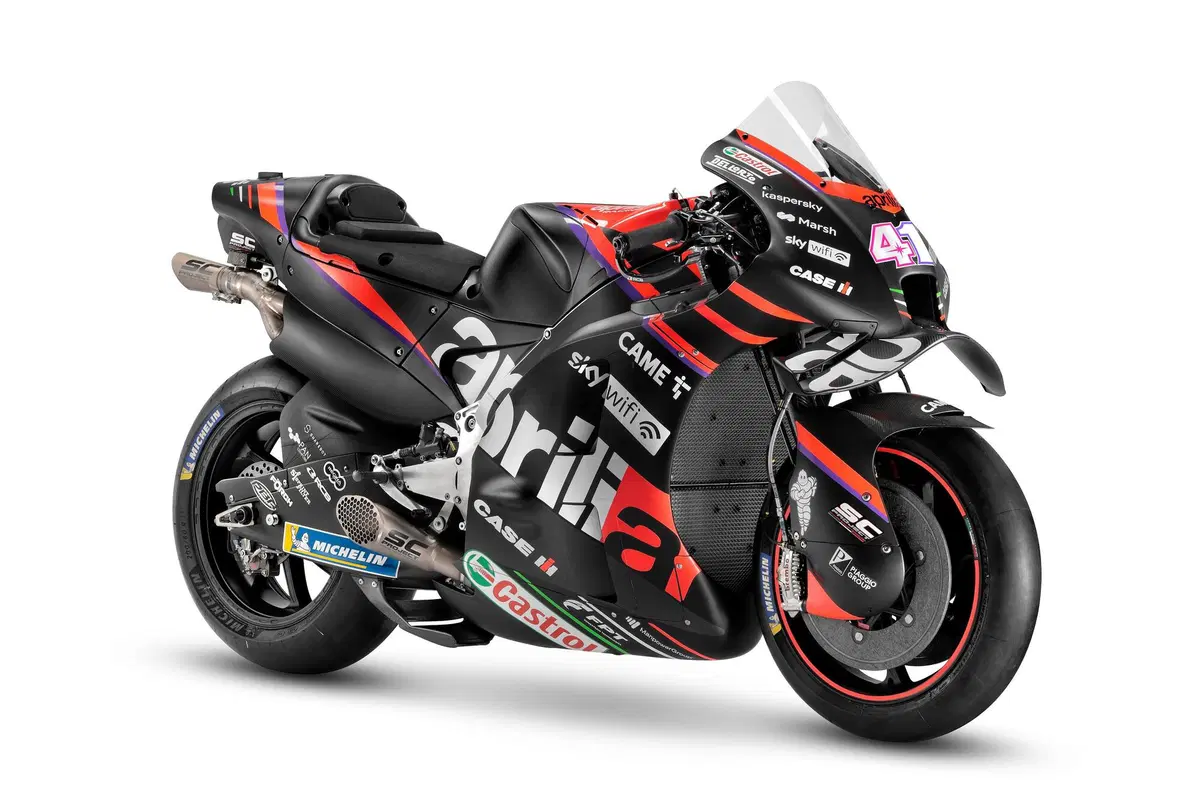 MotoGP: l'Aprilia RS-GP 2022 debutta online (8)