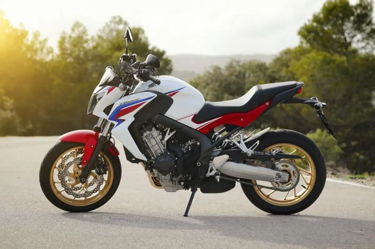 Honda CB 650F (32)