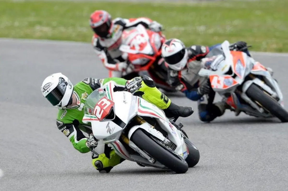 CIV al Mugello, imprevisti e fotofinish per il 2° round  (6)