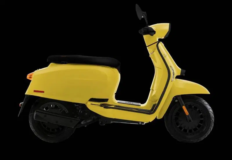 Lambretta V200 Special (2021 - 26) (5)