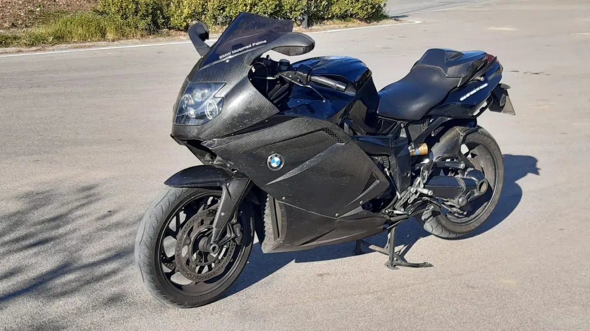 BMW Bucefalo All Black, nuova vita alla K1200S (4)