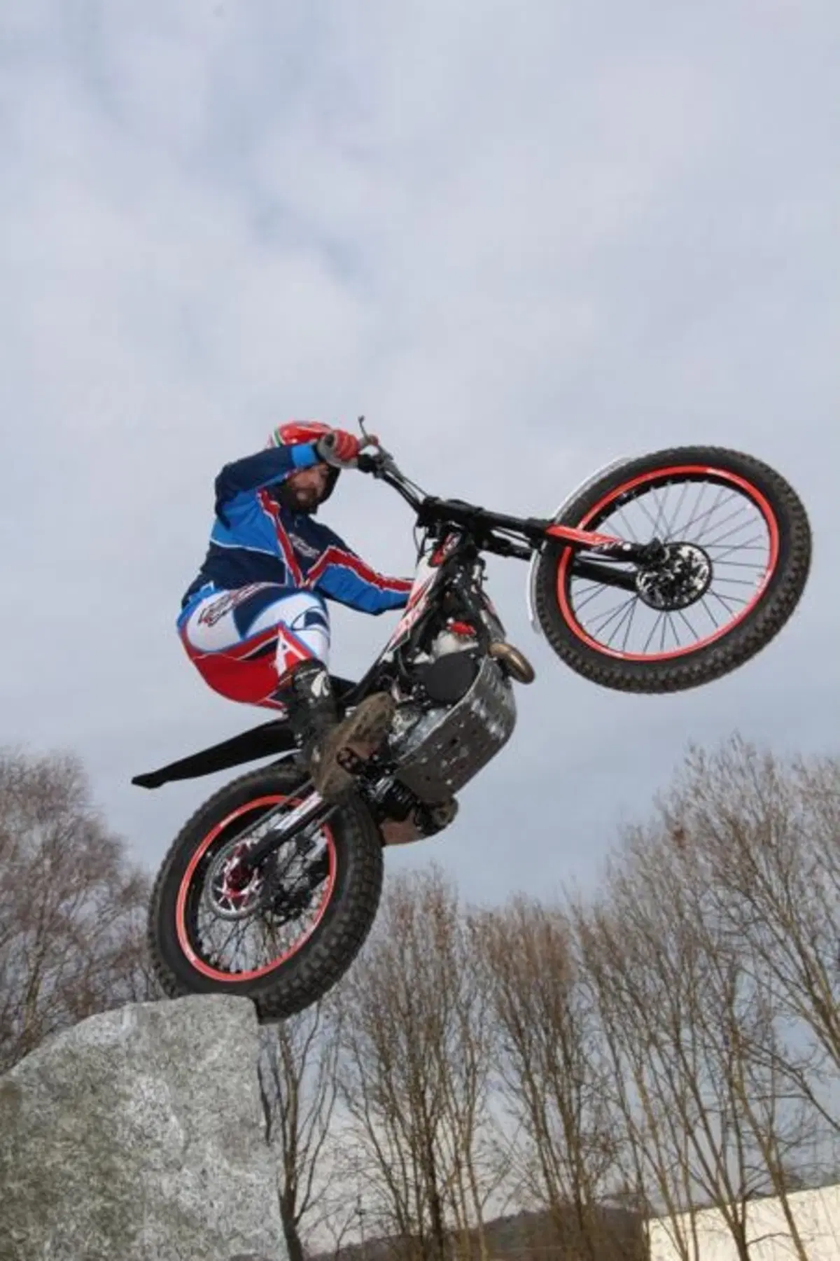 Beta Evo 300 Factory Official by James Dabill (3)