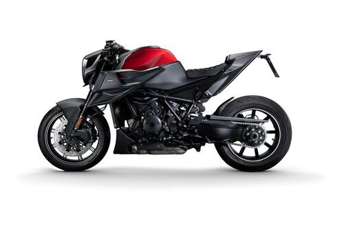 KTM Brabus 1300 R, la serie speciale da 39.500 euro (2)