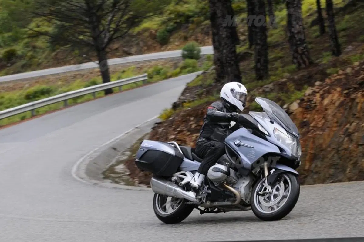 Test Michelin Pilot Road 4: Tre in Uno per ogni moto e situazione (13)