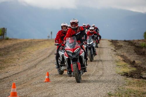 Ducati Riding Academy 2022: sei appuntamenti per la DRE Adventure (4)