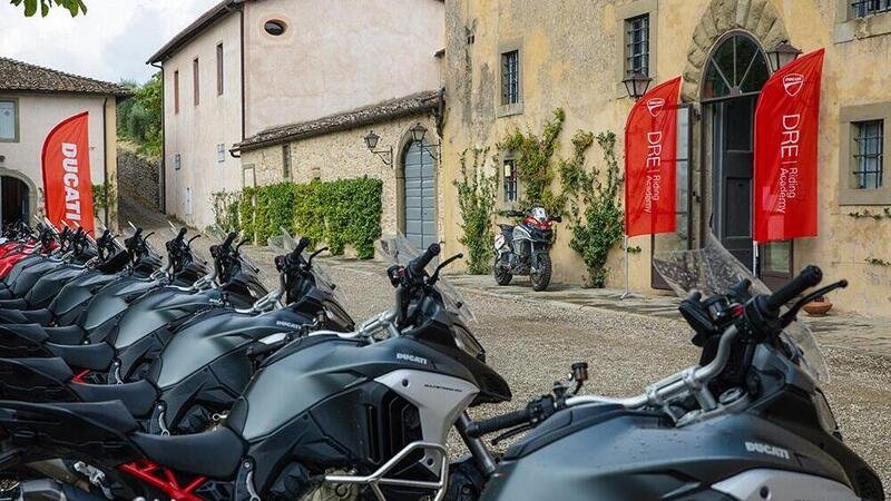 Ducati Riding Academy 2022: sei appuntamenti per la DRE Adventure