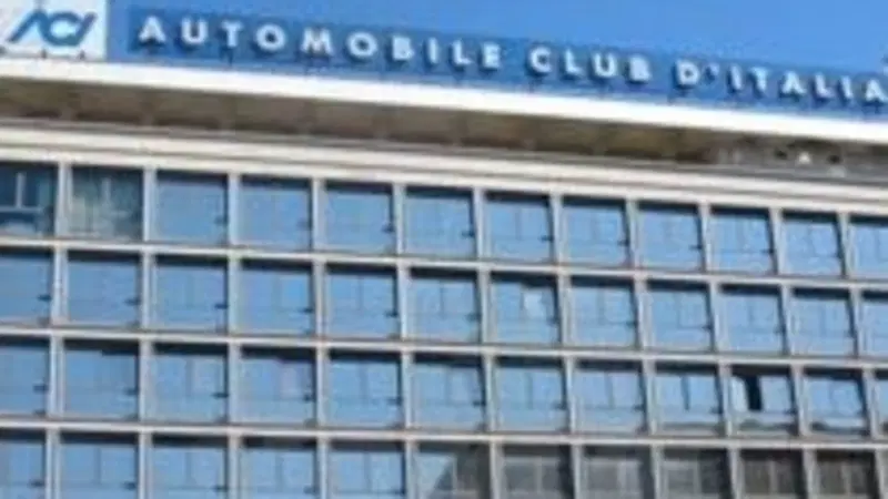 Cancellare Pra e certificato di propriet&agrave;, rispunta l'ipotesi. Risparmi per oltre 190 milioni