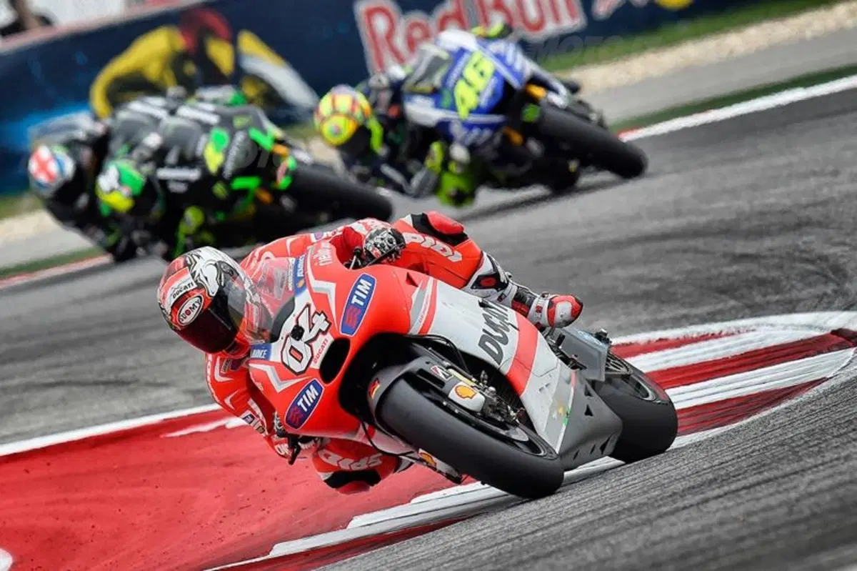 MotoGP ad Austin. Le foto più spettacolari (8)