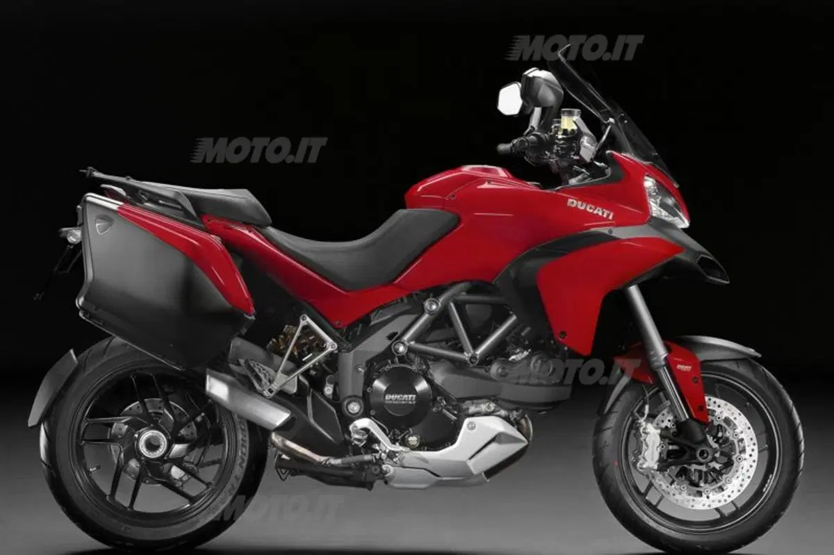 Da Dainese il primo sistema airbag integrato nella giacca sulla Ducati Multistrada (22)