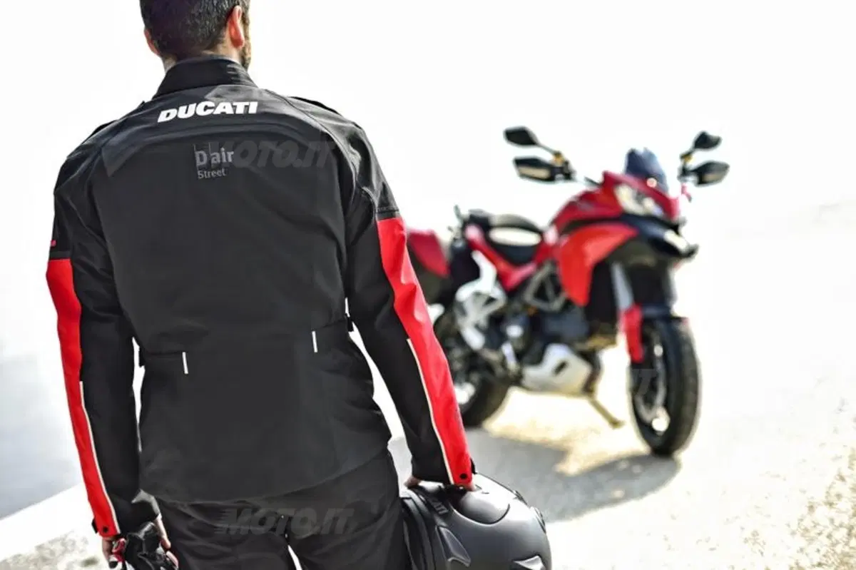 Da Dainese il primo sistema airbag integrato nella giacca sulla Ducati Multistrada (27)