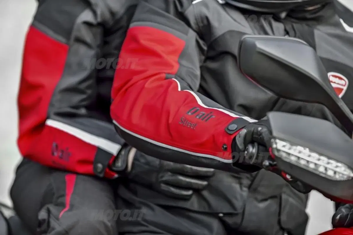 Da Dainese il primo sistema airbag integrato nella giacca sulla Ducati Multistrada (35)