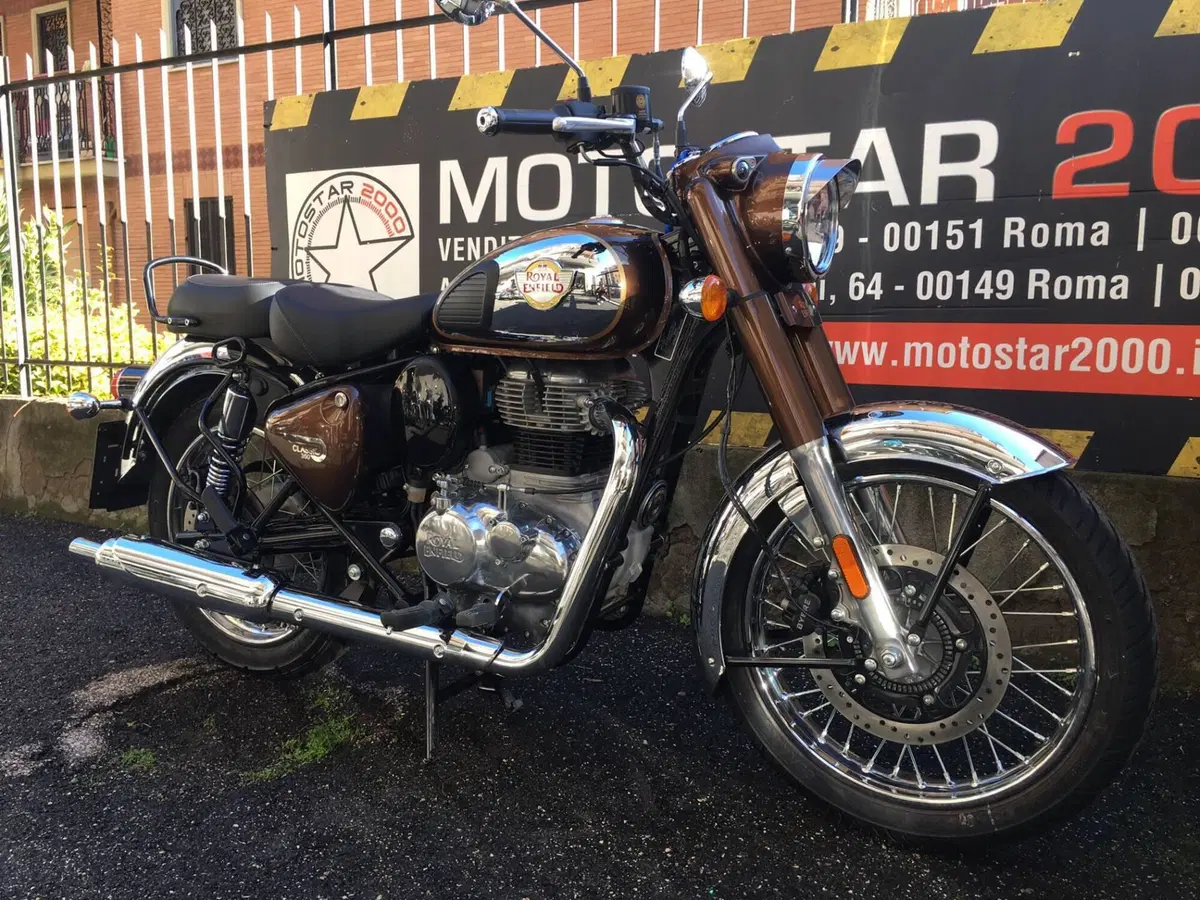 Royal Enfield Classic 350 (2021 - 26) (3)