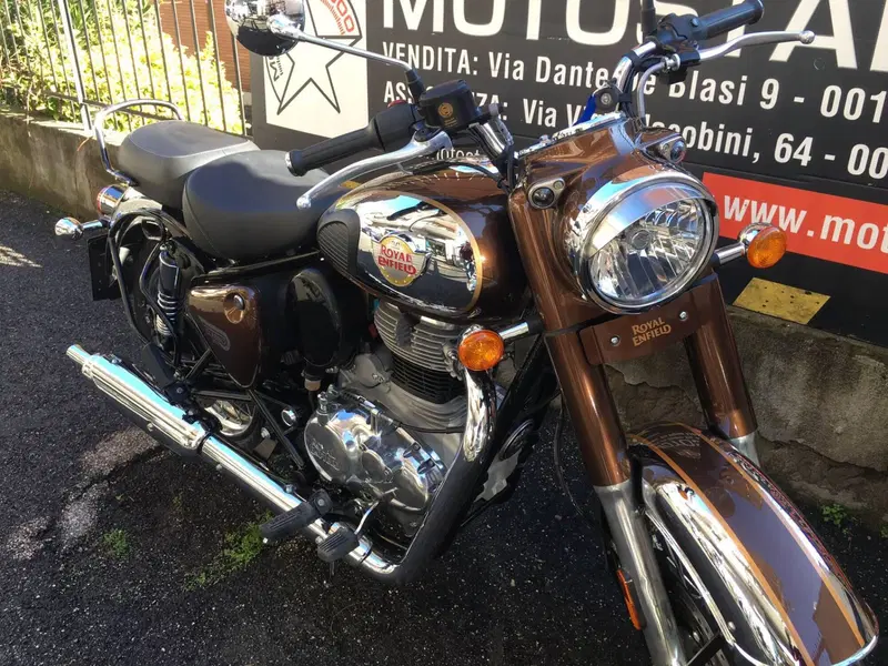 Royal Enfield Classic 350 (2021 - 26) (5)