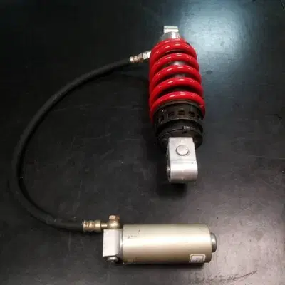 monoammortizzatore CBR600 Honda