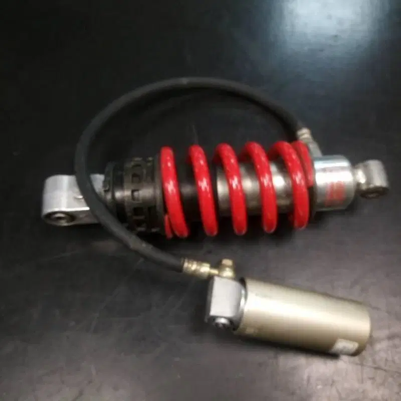 monoammortizzatore CBR600 Honda (4)