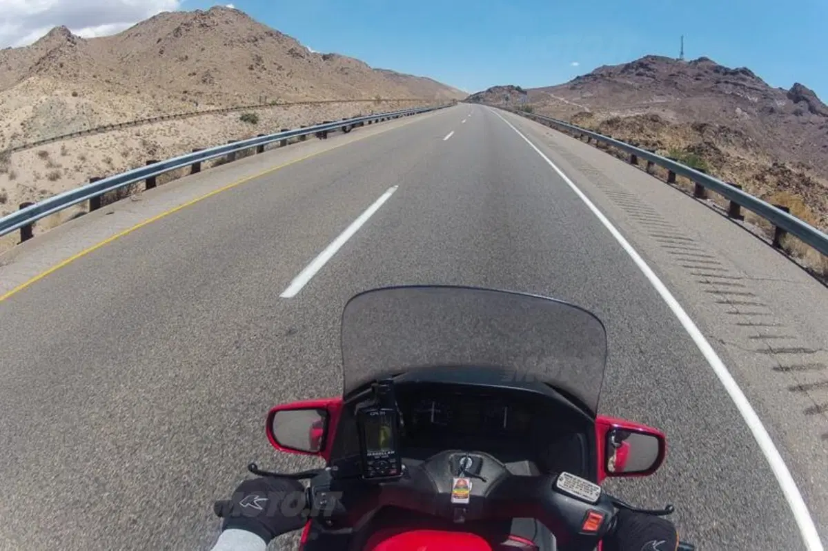 USA. Da Redding a Flagstaff: 1000 miglia attraverso Death Valley, Mojave Desert