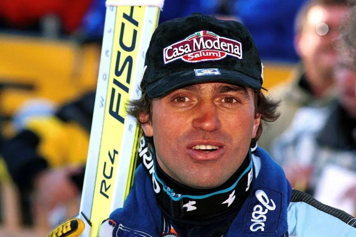 Kristian Ghedina: la spaccata a 140 km/h con gli sci e l'amore per la moto (2)