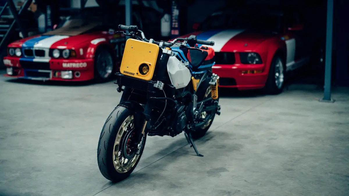 Indian FTR AMA by Workhorse Speed Shop. Special d'autore (11)