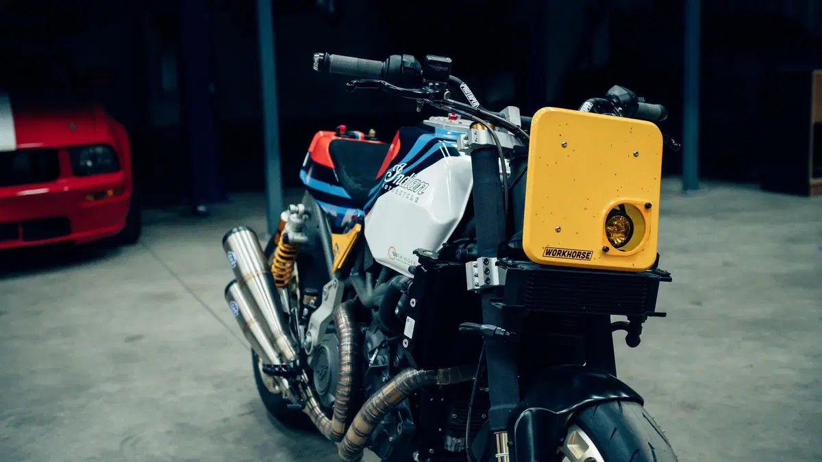Indian FTR AMA by Workhorse Speed Shop. Special d'autore (16)