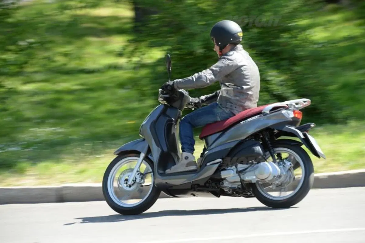 Peugeot Tweet Evo (6)