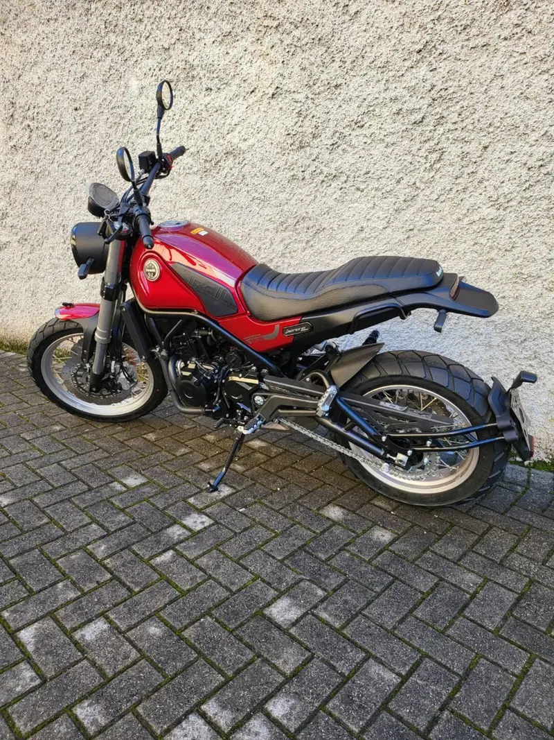 Benelli Leoncino 500 Trail (2021 - 26) (4)