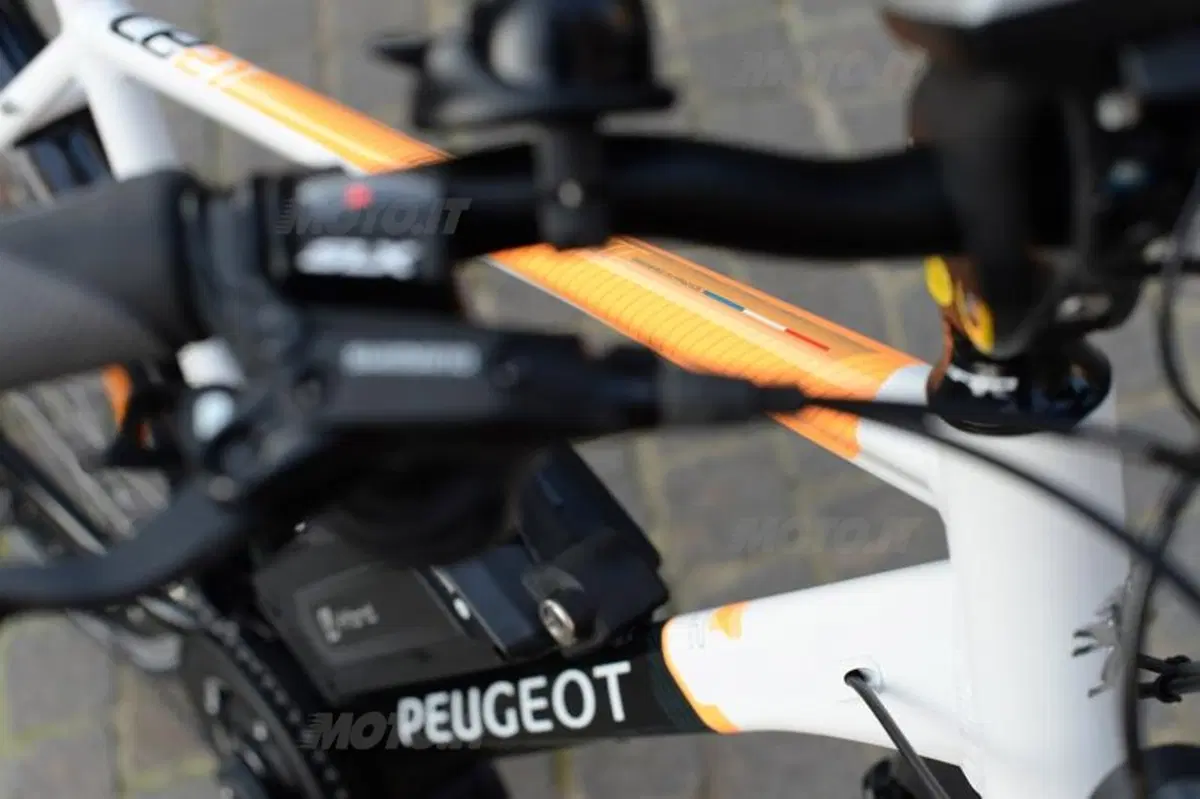 Peugeot: E-Bike e Tweet Evo per combattere il traffico con poca spesa (9)