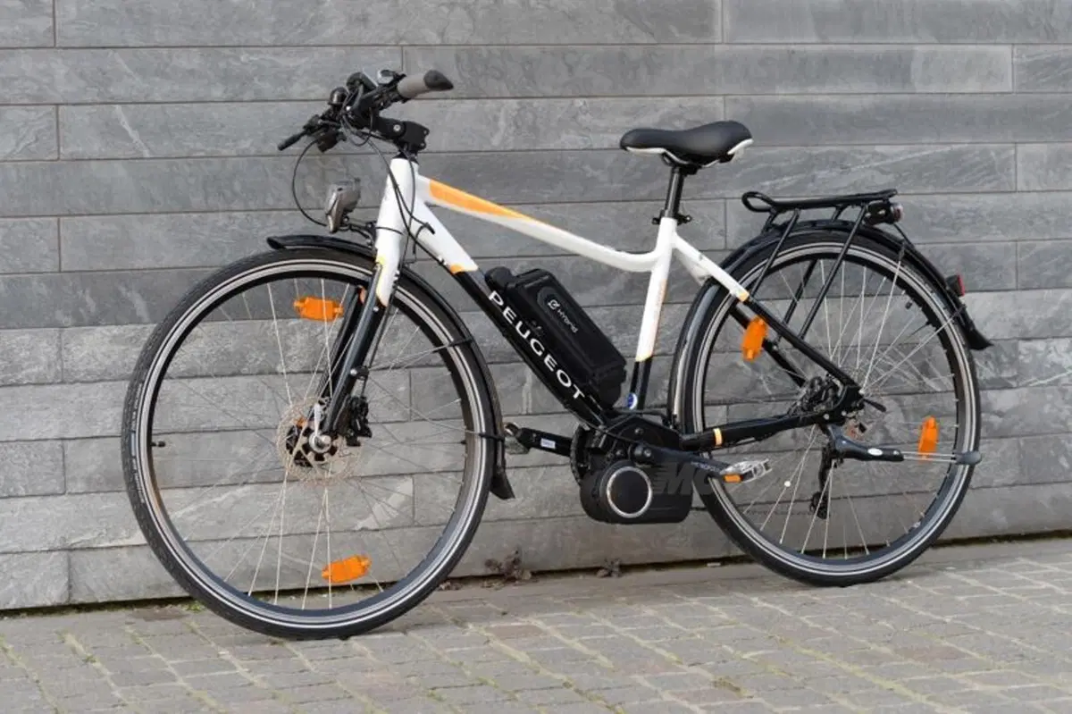 Peugeot: E-Bike e Tweet Evo per combattere il traffico con poca spesa (10)
