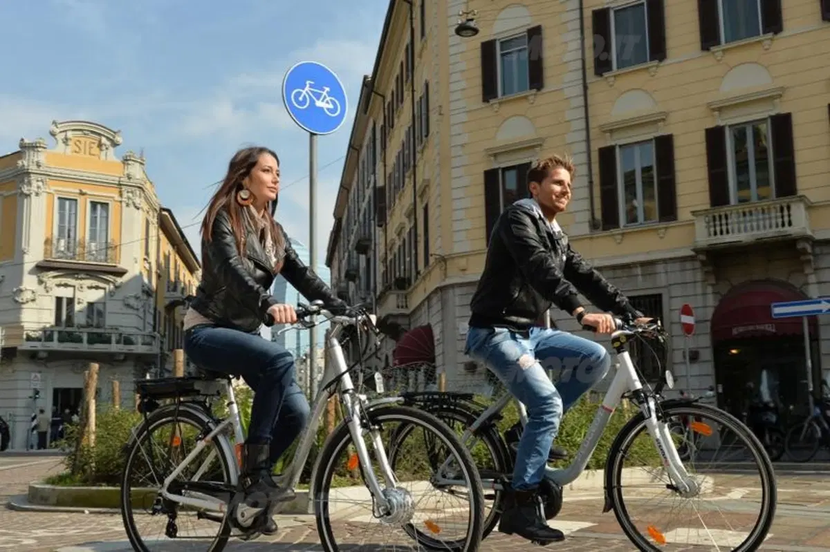 Peugeot: E-Bike e Tweet Evo per combattere il traffico con poca spesa (13)