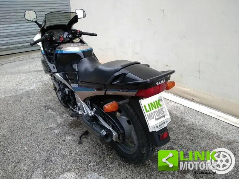 Yamaha FJ 1200 (13)