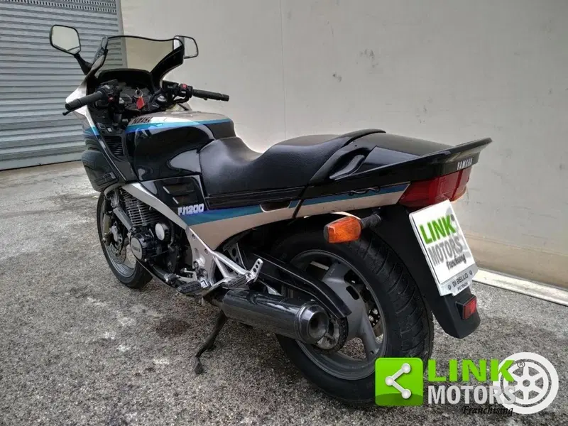 Yamaha FJ 1200 (7)